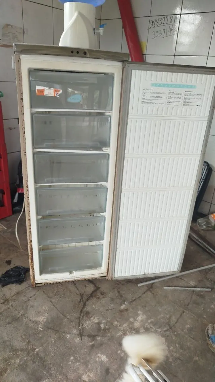 Freezer vertical usado