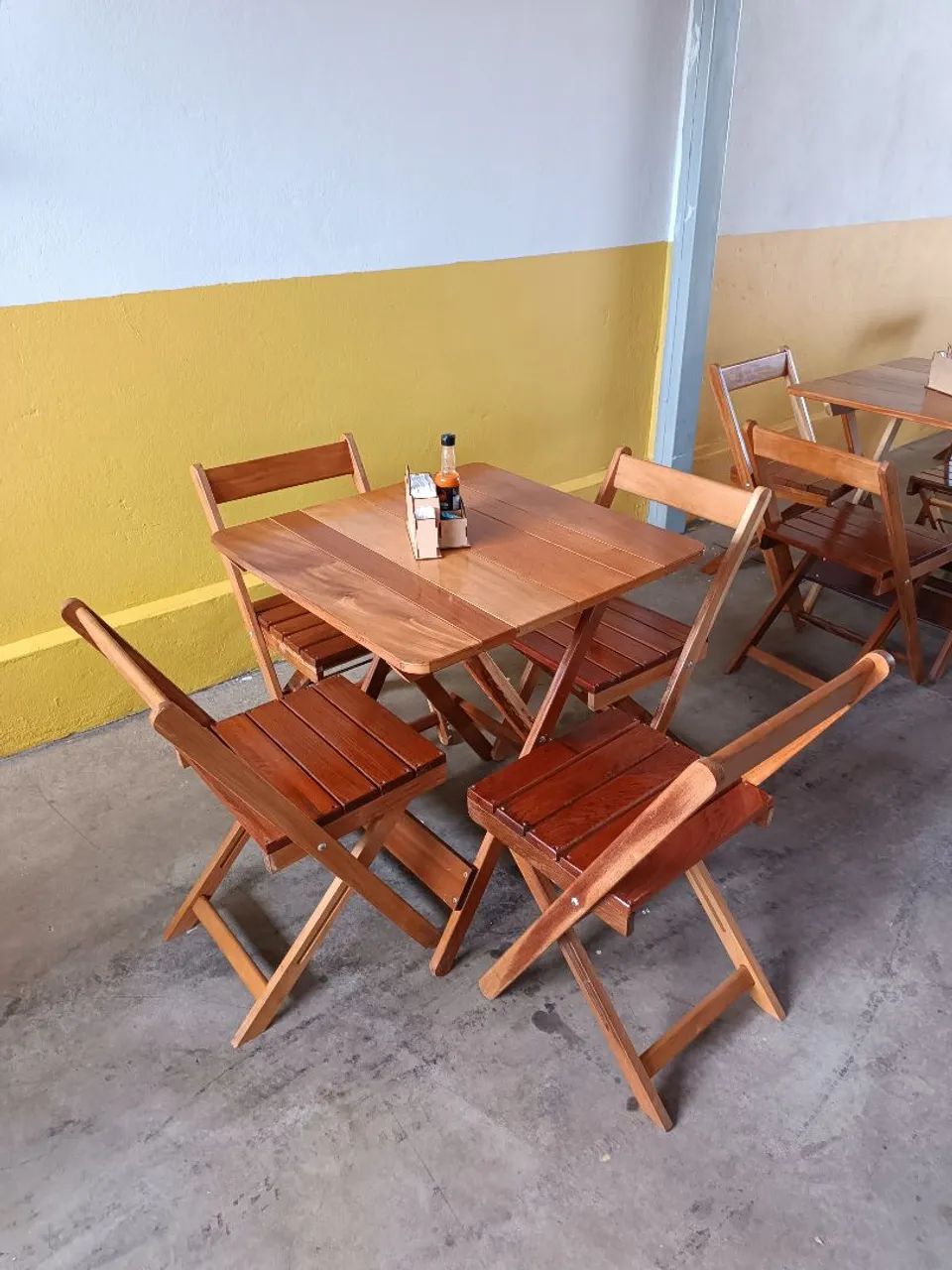 Conjunto de Mesa e Cadeiras Rústicas Dobráveis - Foto 4