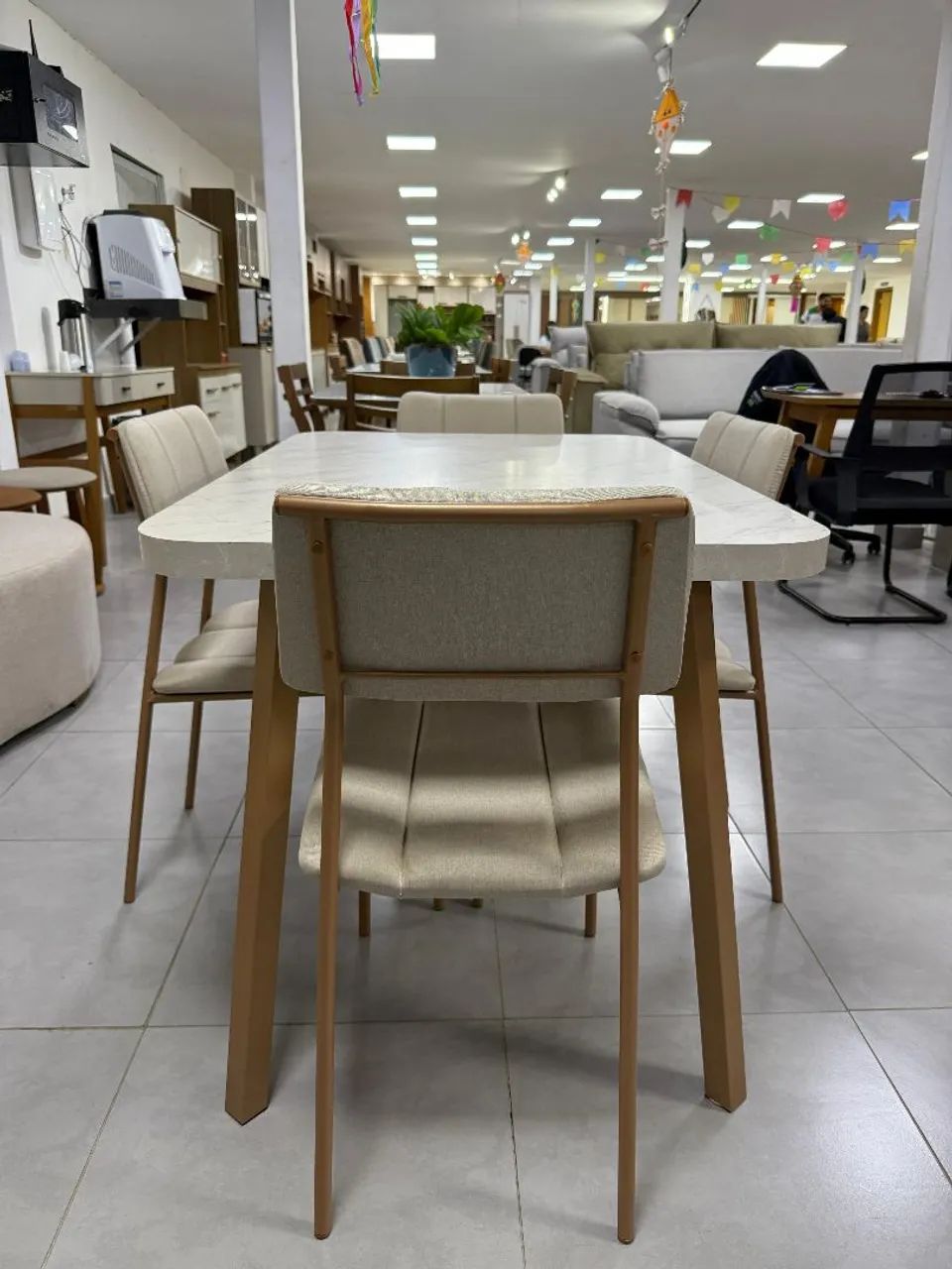 Mesa de 4 cadeiras  - Foto 2