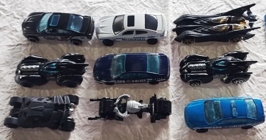 Miniatura Batman - Coleção com 57 miniaturas e com BRINDES. - Foto 3