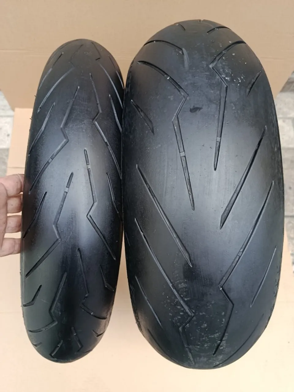 Par pneu usado Pirelli Diablo Rosso3 180/55-17 e 120/70-17