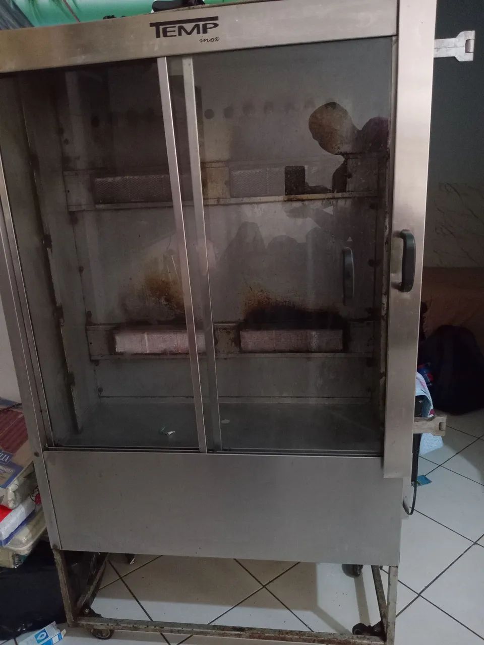Assadeira de frango  - Foto 2