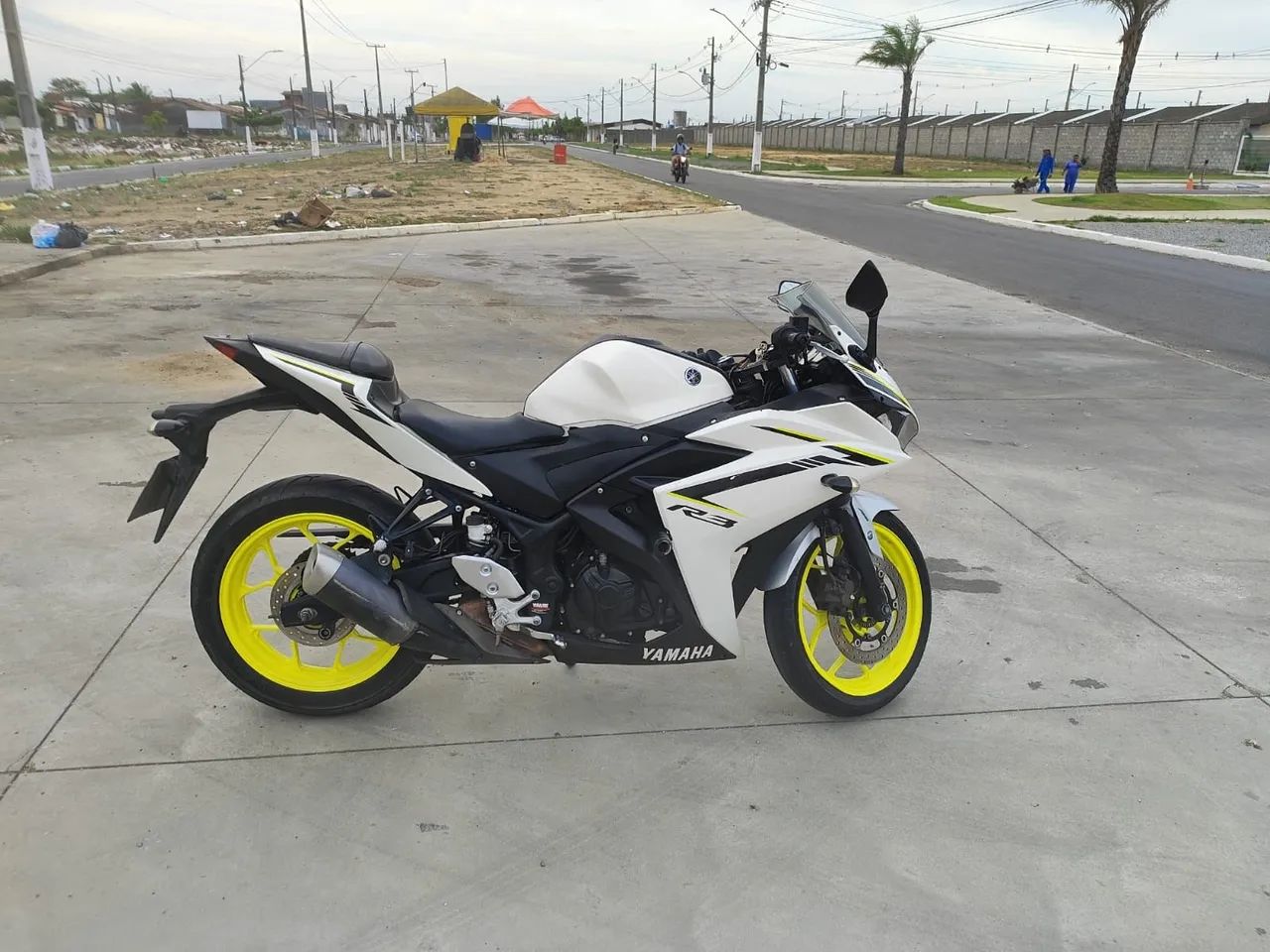 Yamaha R3  - Foto 2