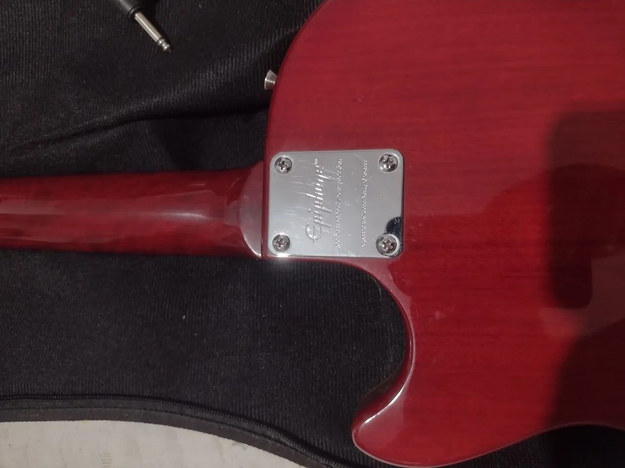 Guitarra a mais nova da cidade ? - Foto 4