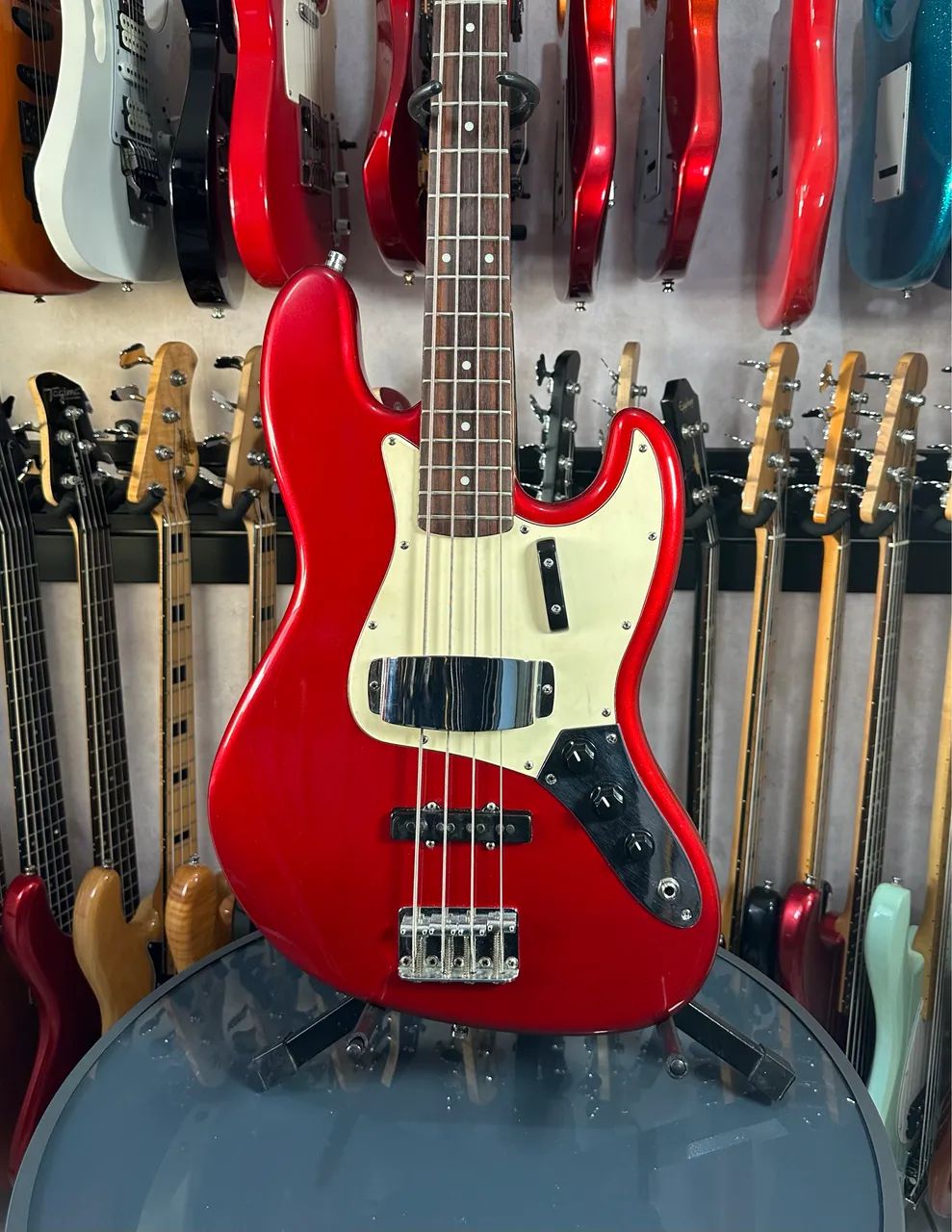 Contra baixo Squier Jazz Bass Standard Series - Instrumentos