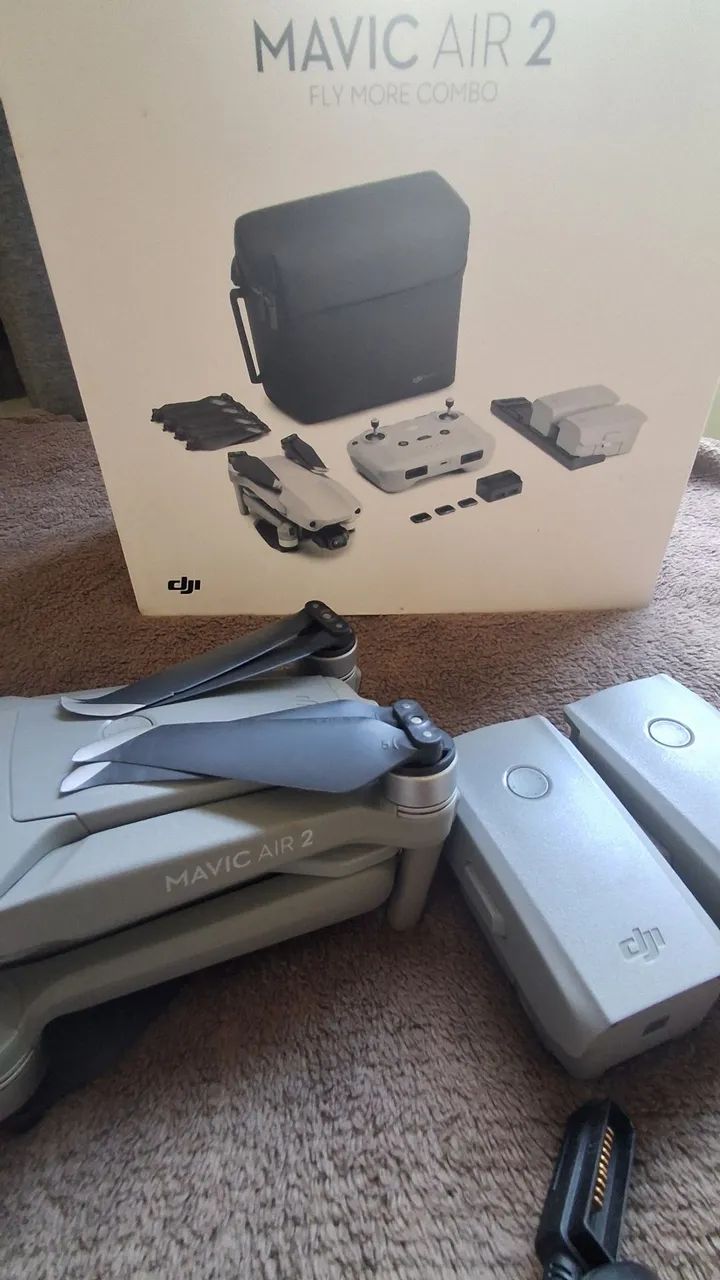 Vendo drone Mavic air 2 com 3 baterias e carregador e caixa de filtros. Excelente estado,  - Foto 2