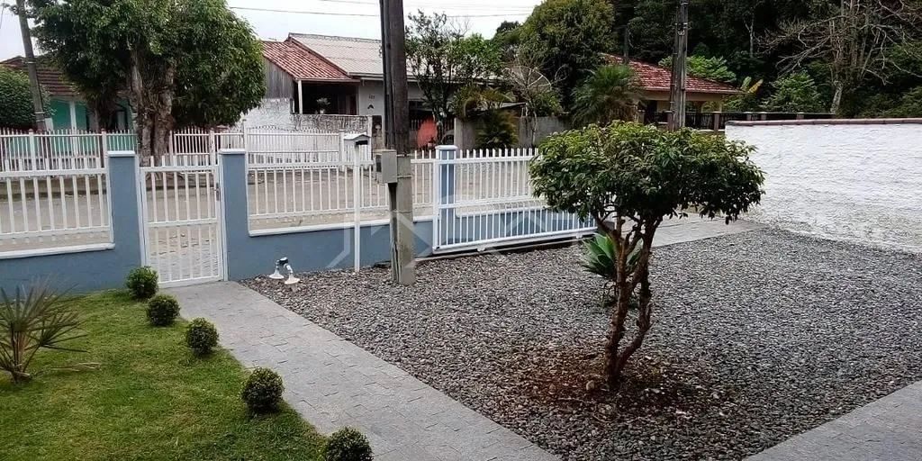 CASA COM 02 DORMITÓRIOS NO PARANAGUAMIRIM! - Foto 2