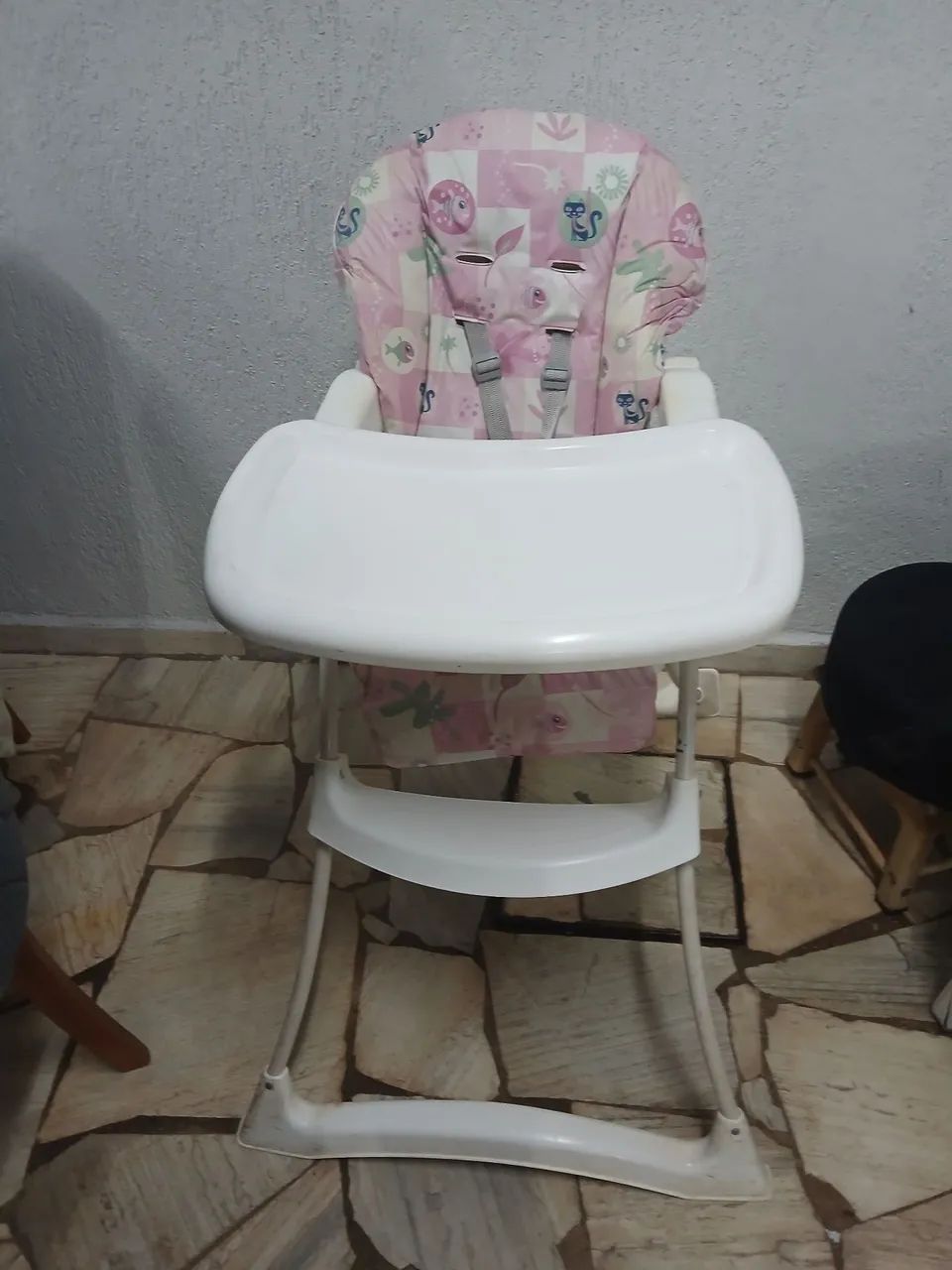Cadeira  de alimentação  de  criança 