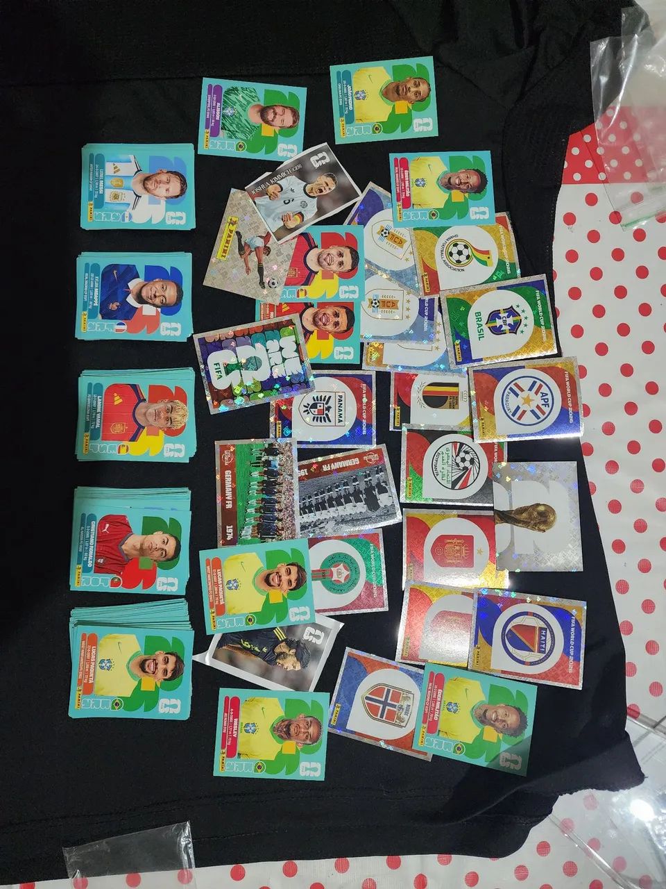 Figurinhas panini copa 2026, quase 300 figurinhas.
