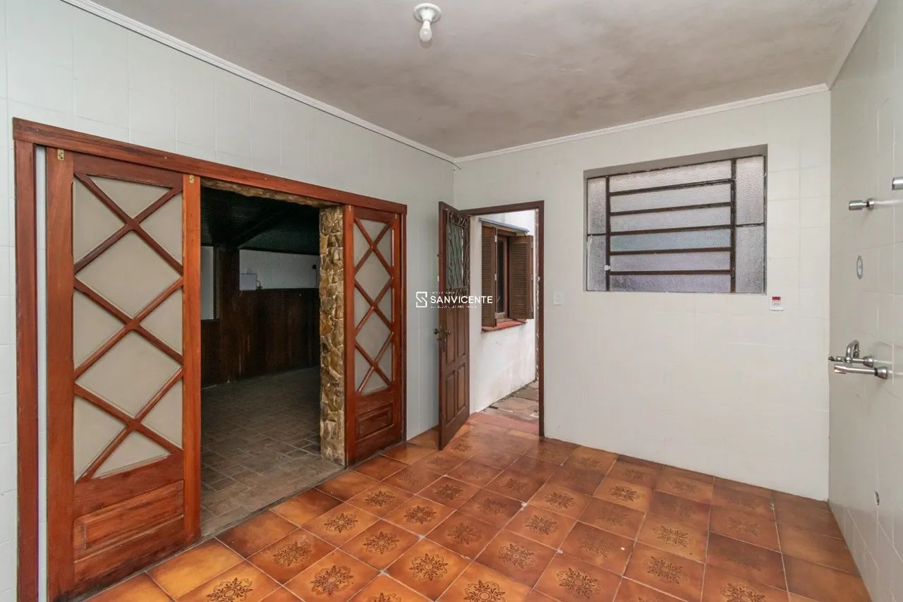 Casa Comercial com estacionamento - Foto 4