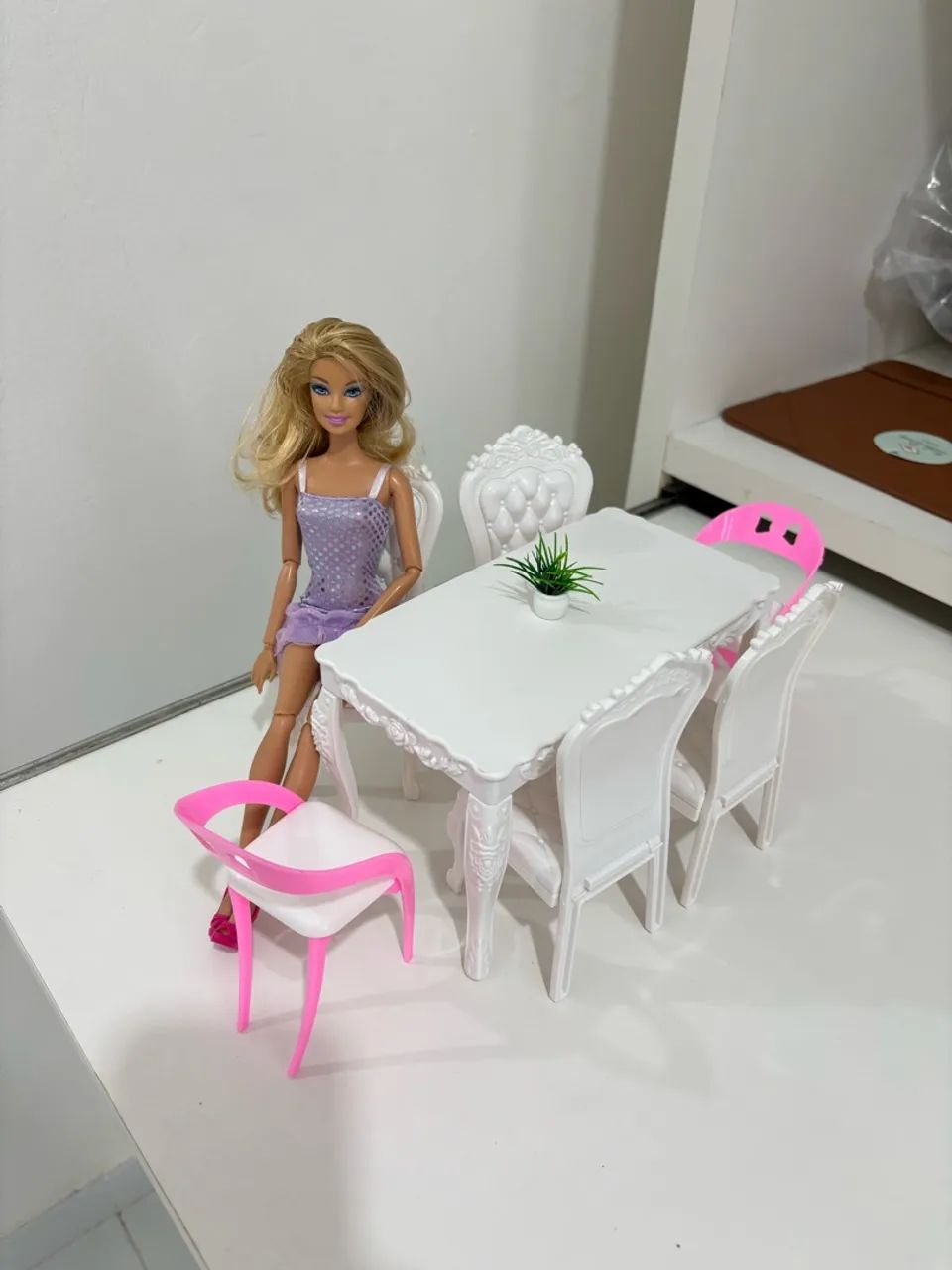 Kit mesa jantar Barbie 