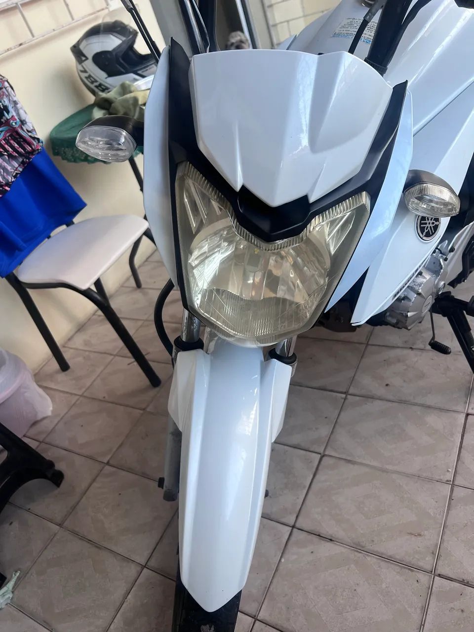 Vendo moto, em ótimo estado 2ª dona - Foto 3