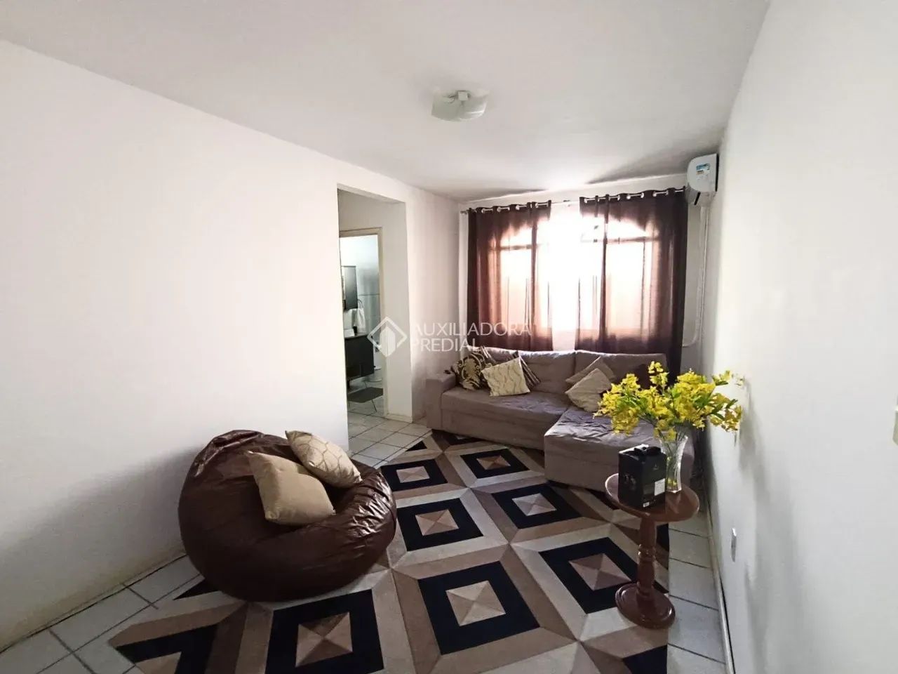 Apartamento 2 dormitórios em Campinas | Vaga coberta | Pronto para morar