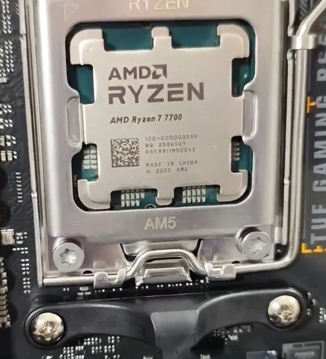 CPU RYZEN 7 7700 AM5 - Foto 2