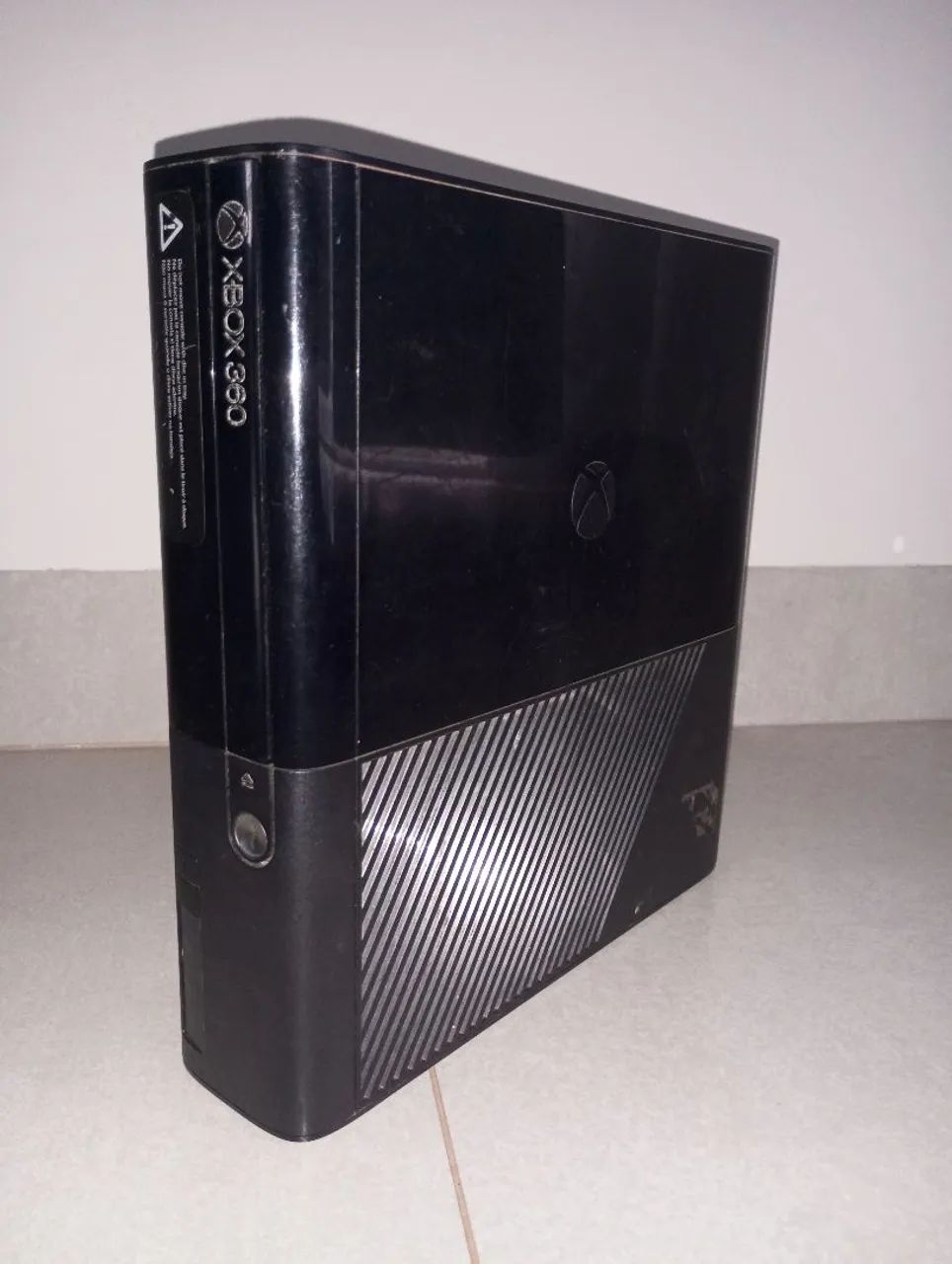 Xbox 360 Super Slim - Foto 2