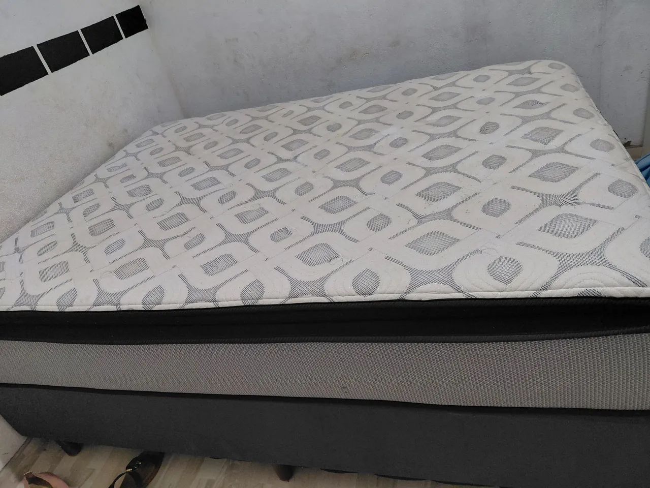 Cama boxe casal semi nova - Foto 3