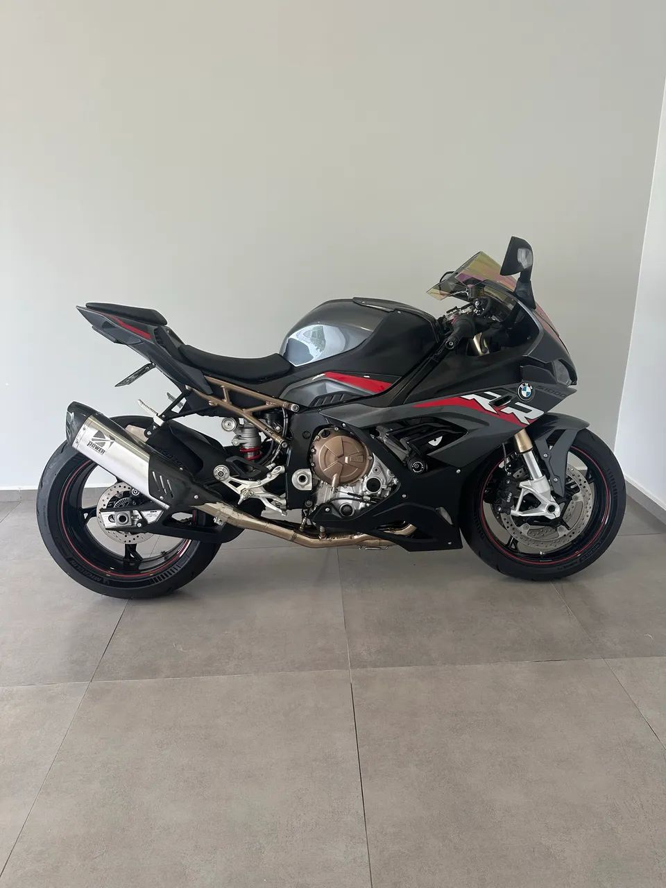 S1000rr ano 2022