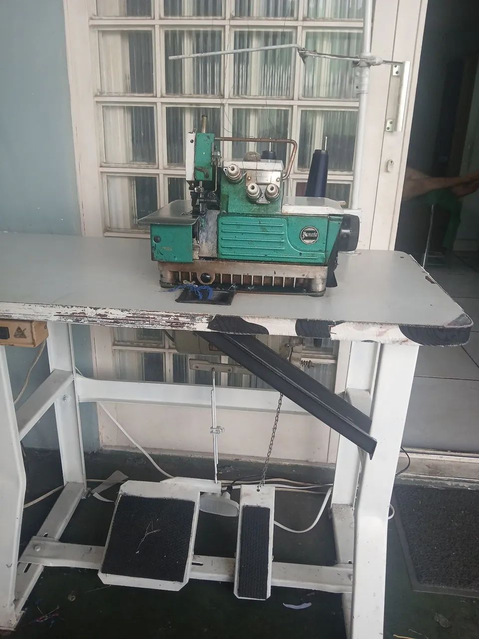 Máquina overlock yamata GN6-3 - Foto 3