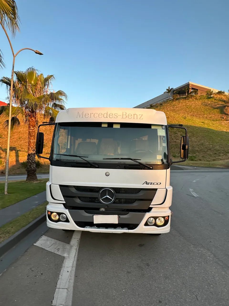 MB 1719 Atego 4x2 Toco  Báscula zero sem uso - Foto 5