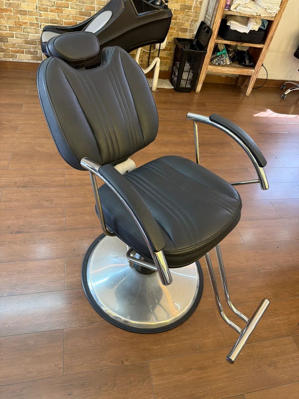 Cadeira de barbearia/salão  - Foto 2