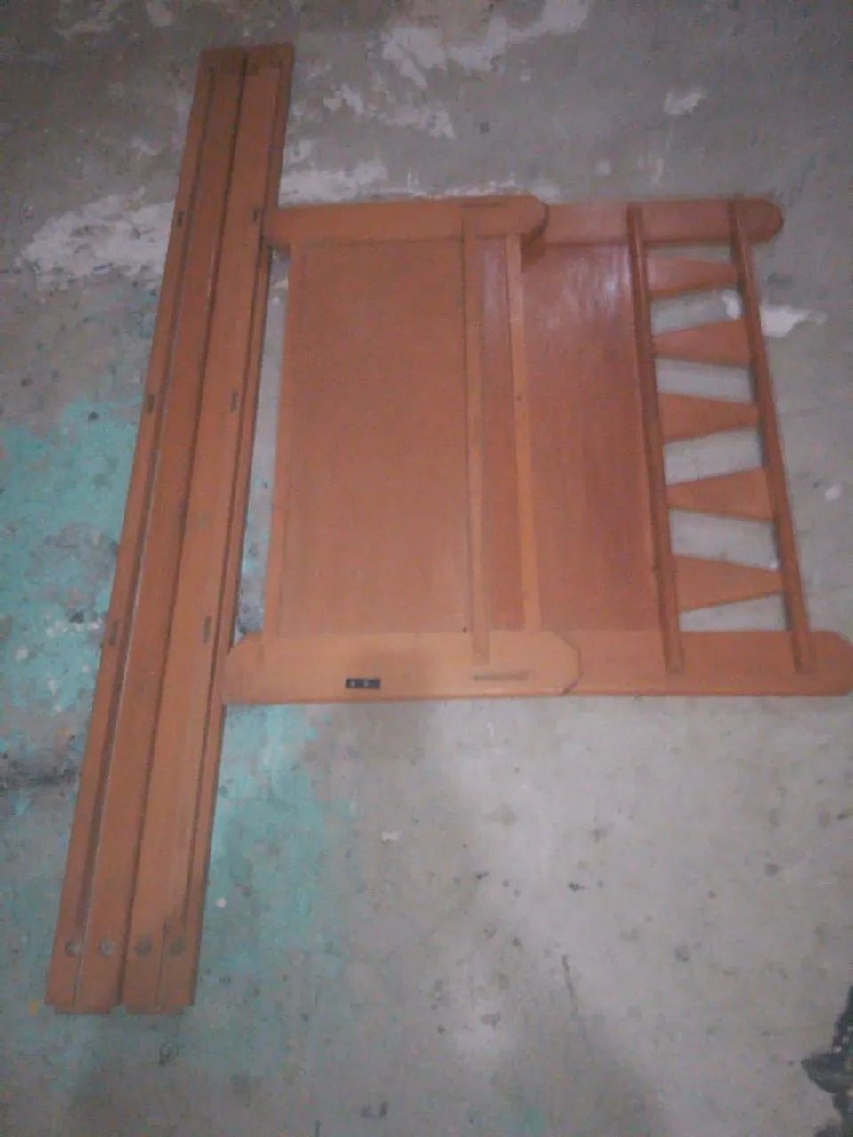 Cama madeira maciça sem estrado. - Foto 2