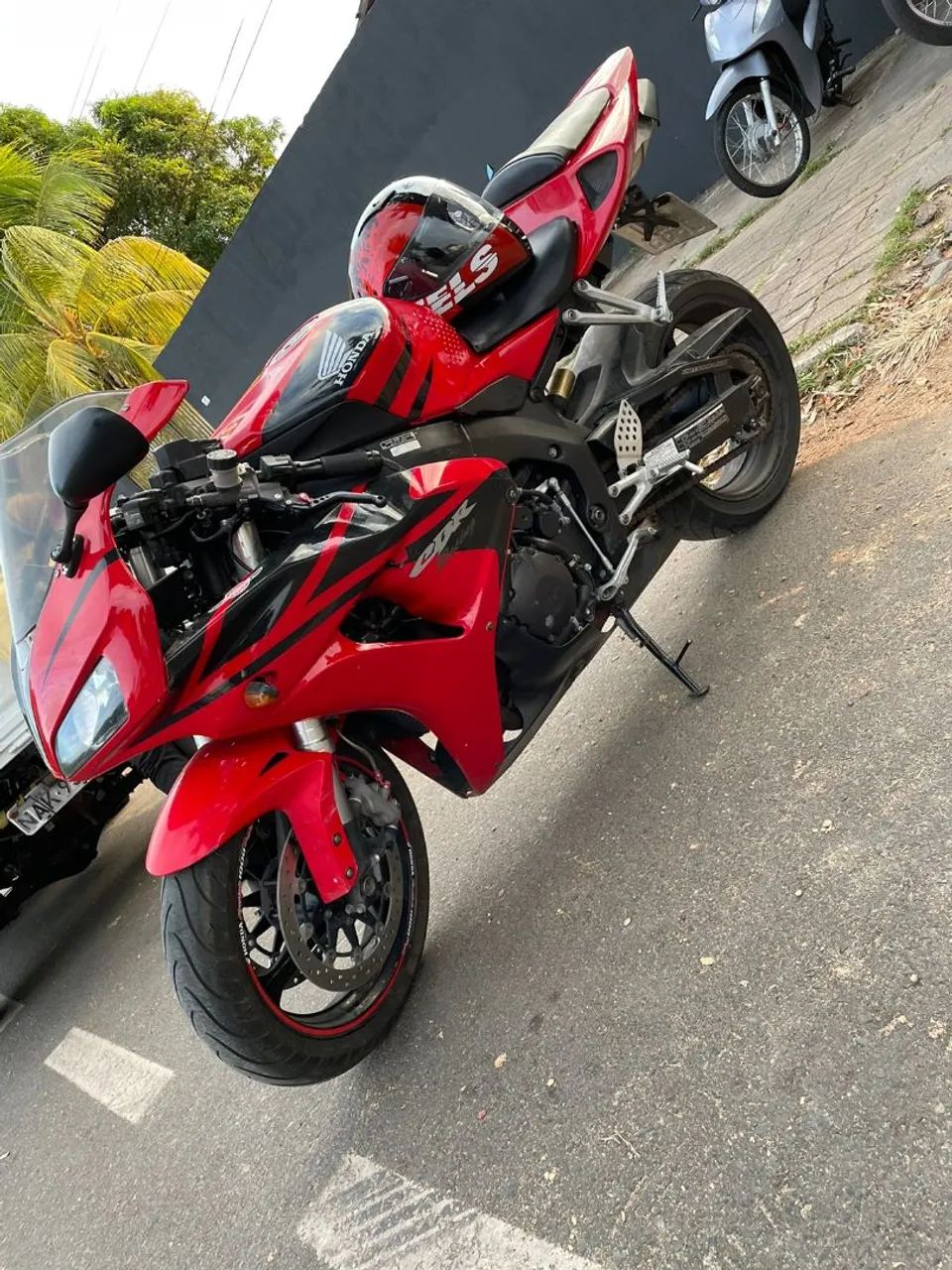 CBR 1000 RR Fireblade ? um avião, muito bem cuidada e com baixa quilometragem! ? - Foto 2