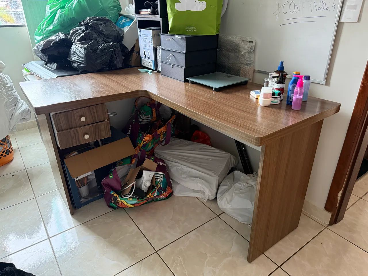 Mesa de escritório em L65192847047809122