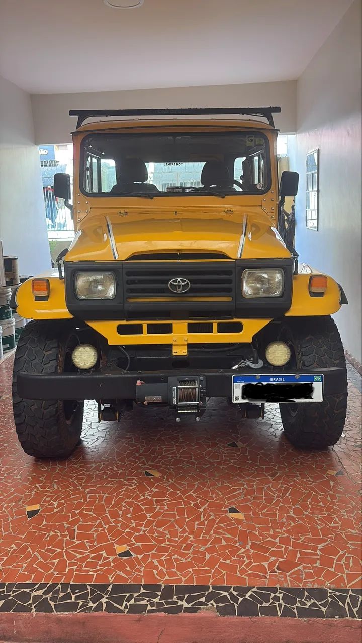 Toyota Band.Jipe Cap.de Aço Chas. Curto Diesel 1998