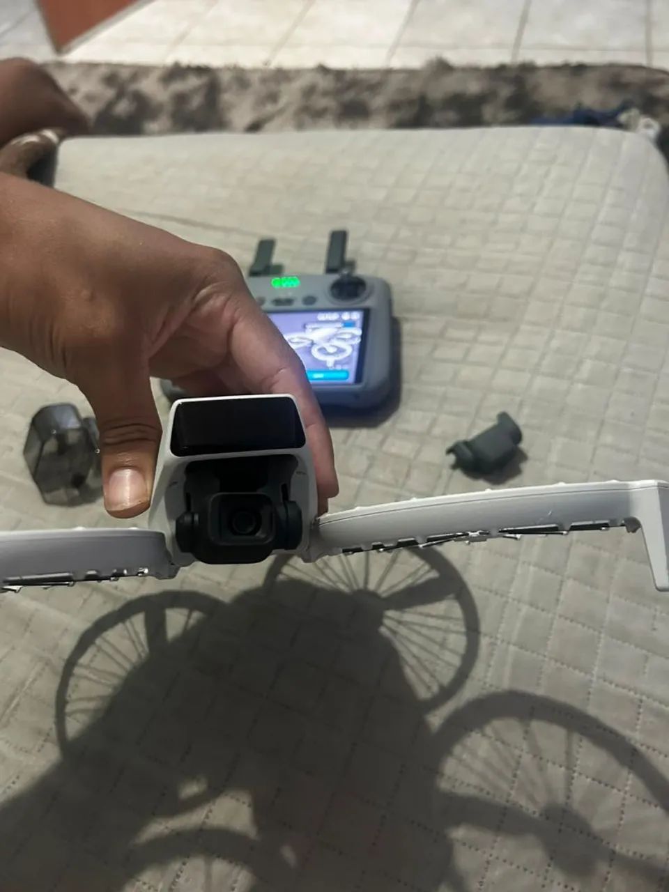 Drone DJI Flip + RC2 com Tela - Pouquíssimo Uso - Foto 3