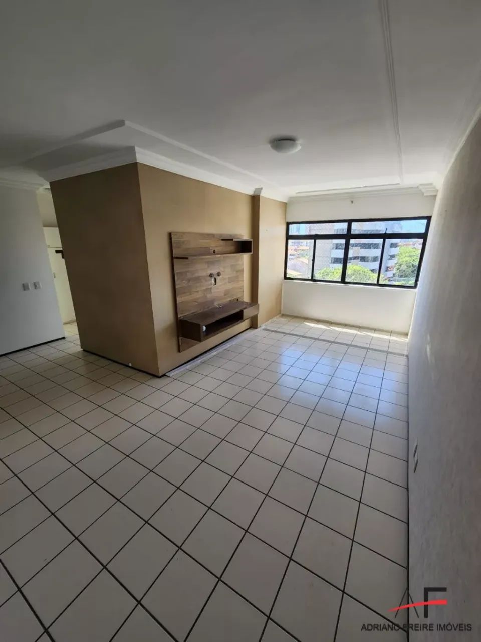 Apartamento com 2 quartos no Edifício Acapulco.