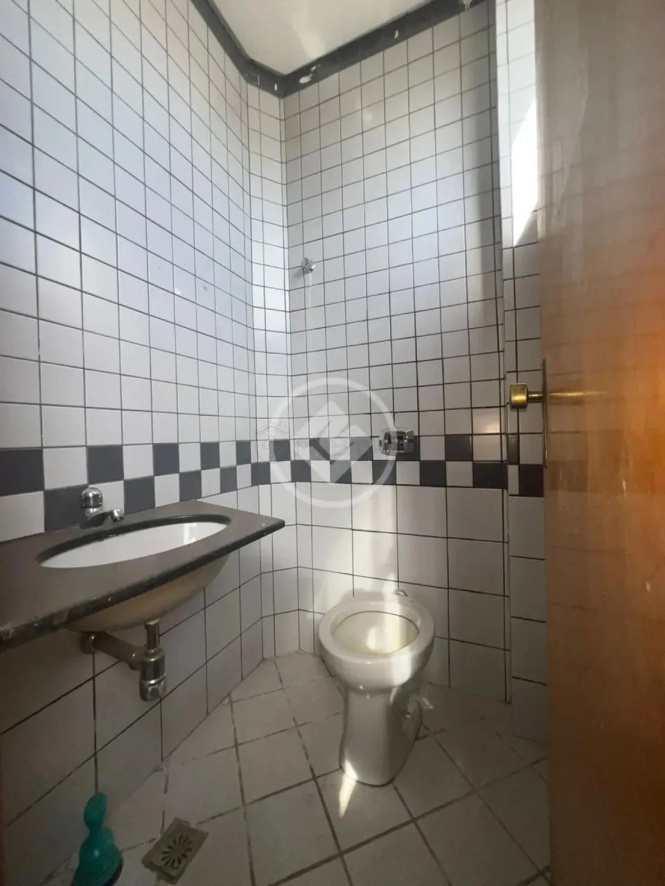 Sala Comercial - Setor dos Funcionários - Foto 5