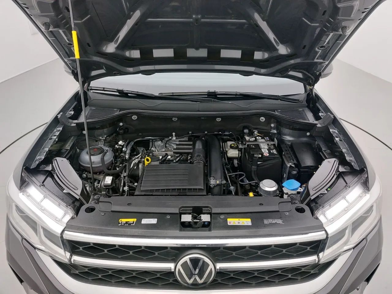 Volkswagen Taos Highline 1.4 250 TSI Flex Aut., foto 10 de 18