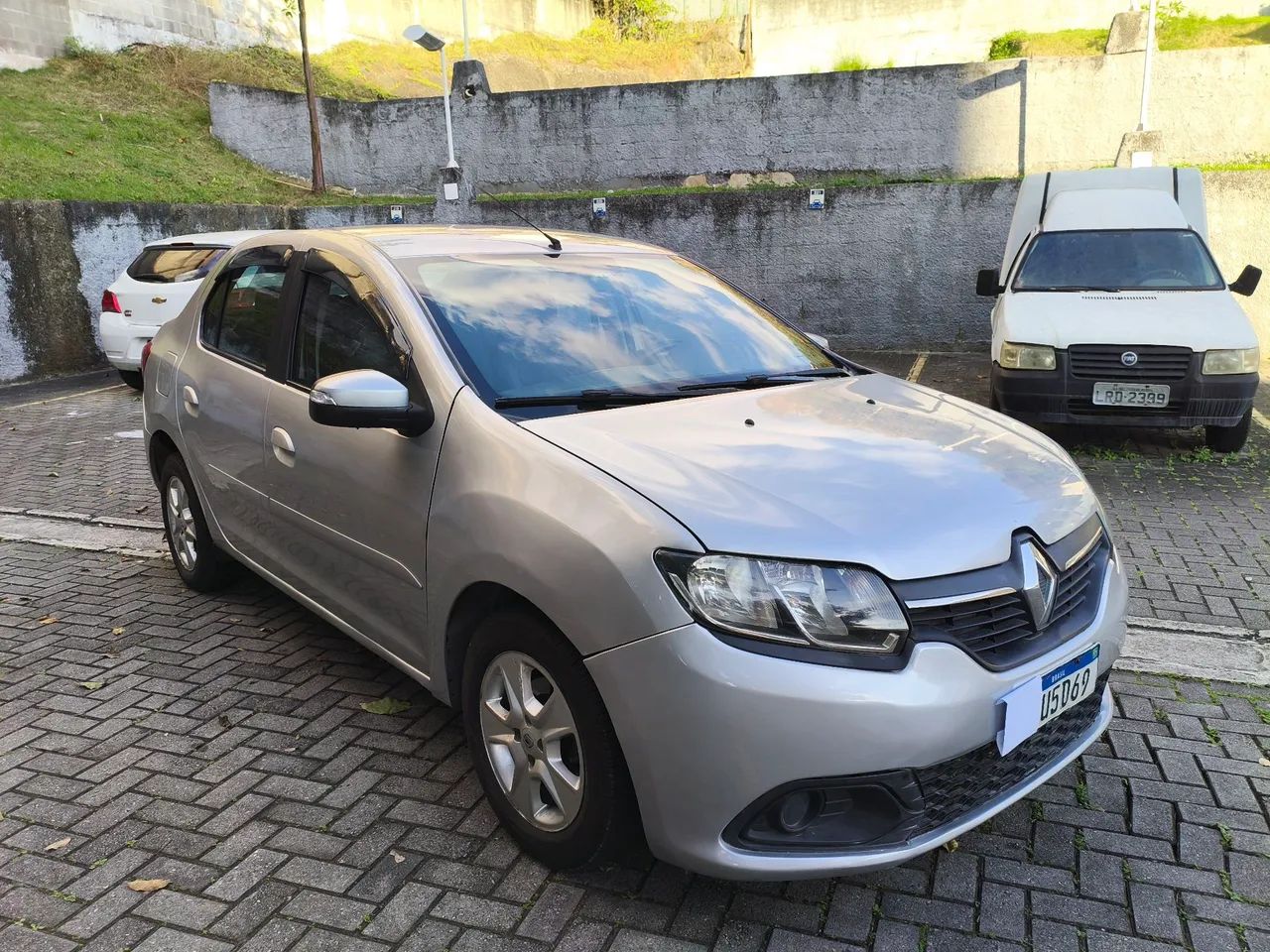 Renault Logan Zen Flex 1.6 16V 4P Mec. 2020 - Foto 2