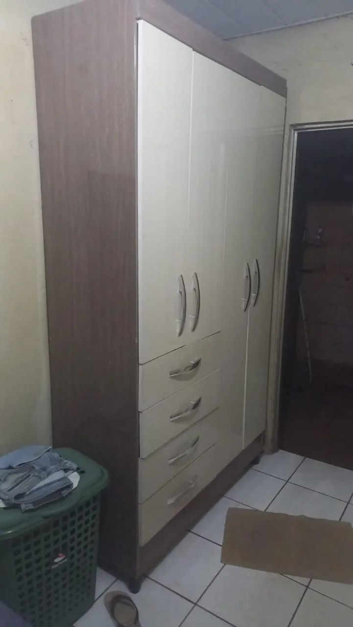 Guarda roupa solteiro branco/marron - Foto 3