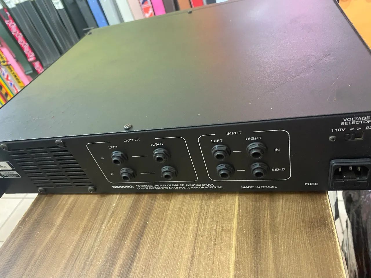 ひとくず('19 10ANTS) Potência Unic ZX 200 - Equipamentos e Acessórios de Som - Vila