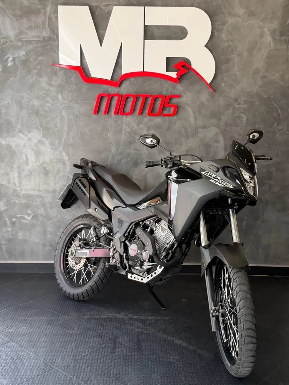 SAHARA 300 ABS 2025 - Foto 2
