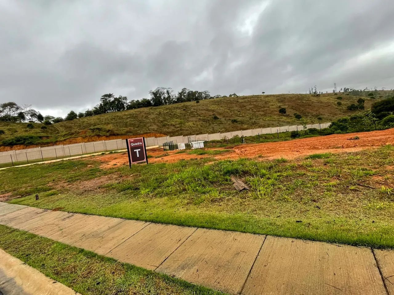 OPORTUNIDADE NO TAMBORÉ! - Foto 3
