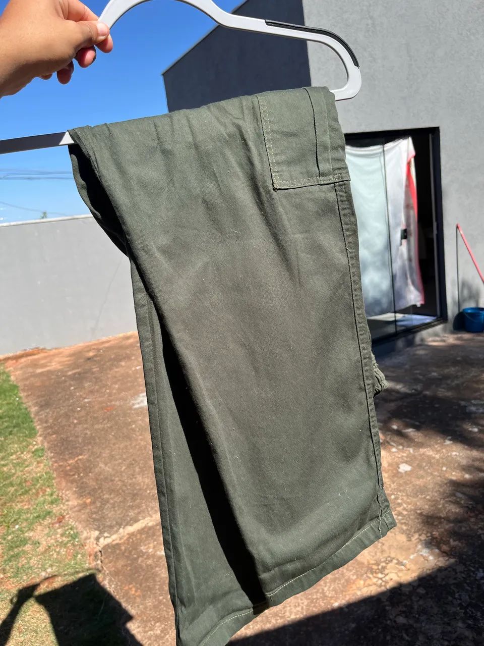 PROMOÇÃO CALÇA CARGO VERDE 40 / M - Foto 2