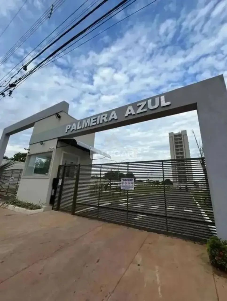 Apto 2/4 no centro (105 norte)