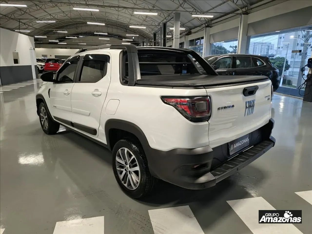Fiat Strada Volcano 1.3 Flex 8V CD Aut. 2024 - Foto 4