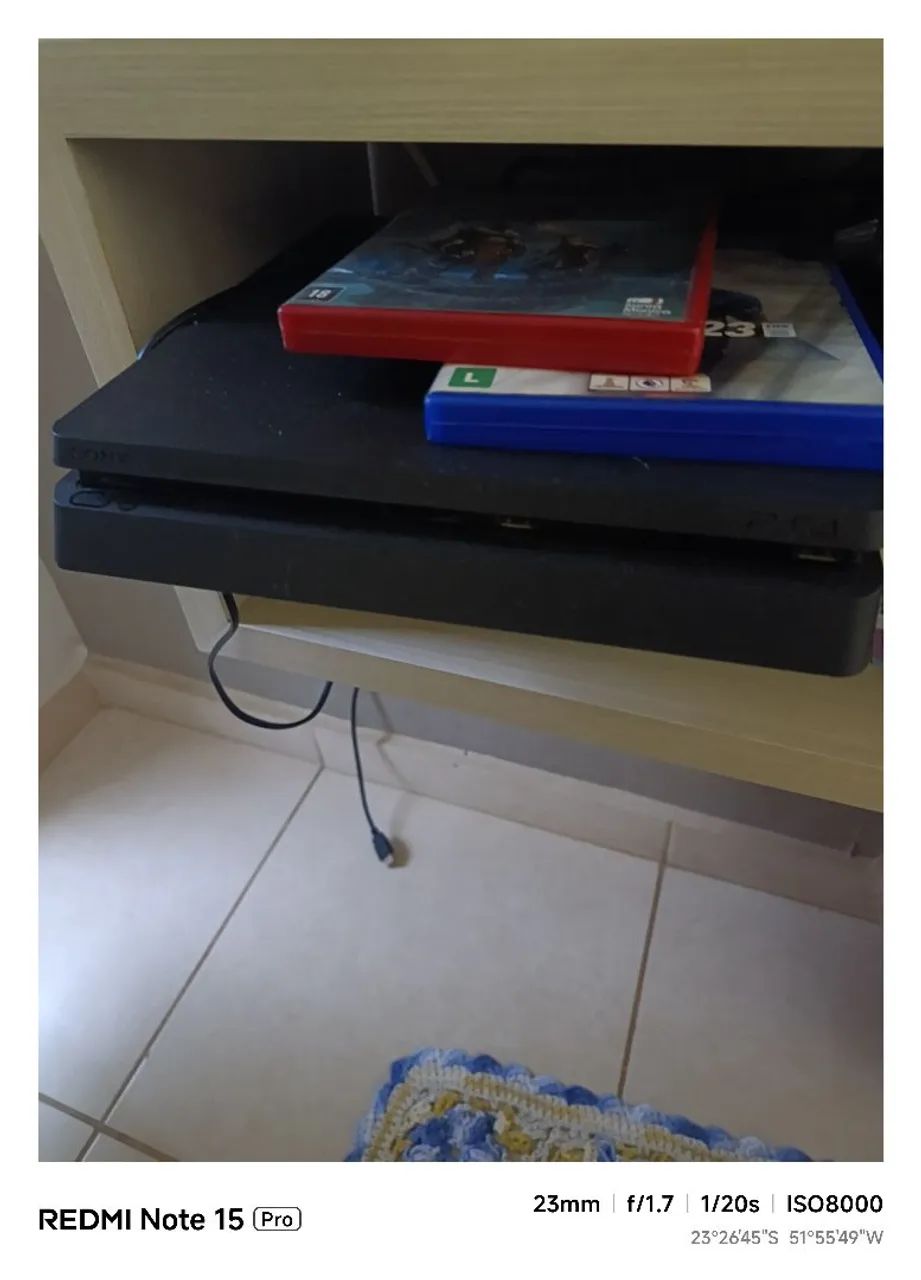 Ps4 slim com 2 jogos  - Foto 5
