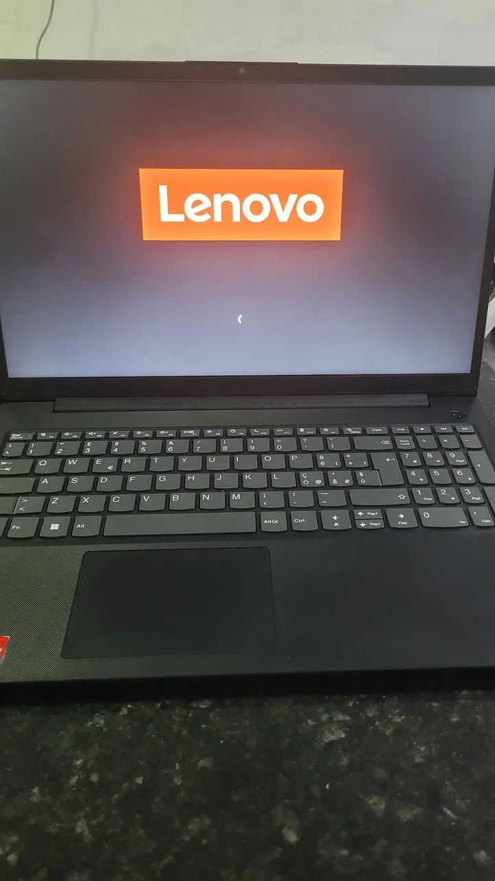 Notebook Lenovo V14 G4 AMN RYZEN 5 512GB - Notebooks - Passaré