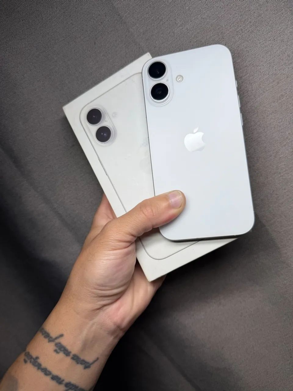 iPhone 16 - 128gb