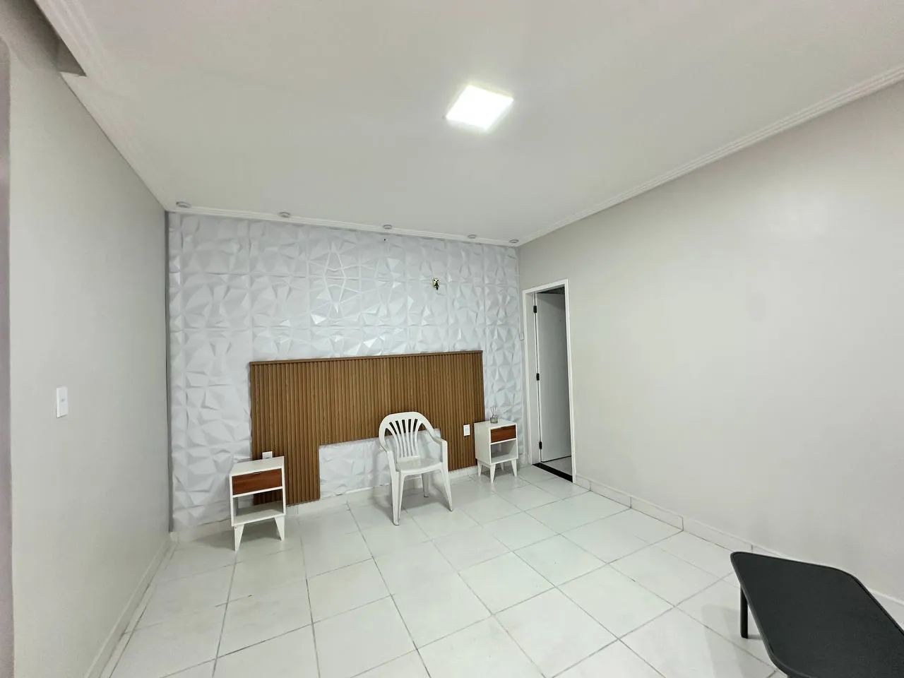 CASA COM 4 QUARTOS SENDO 2 SUÍTES - PRÉDIO COMERCIAL E RESIDENCIAL DE ESQUINA COM 506M² NA - Foto 5