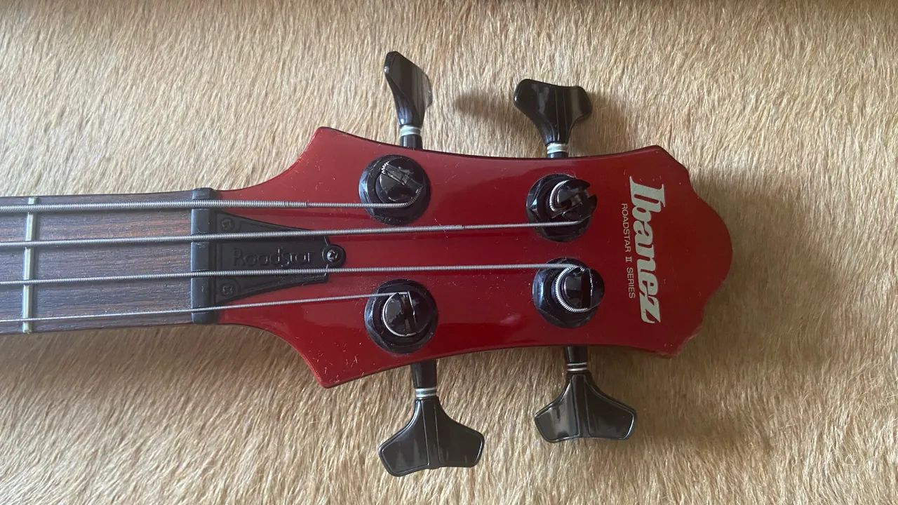 Baixo Ibanez RB 850 com case original - Foto 4