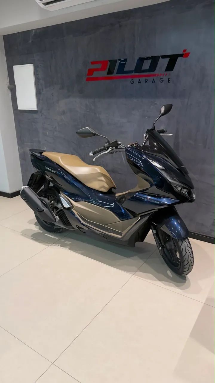 HONDA PCX DLX 2025  - Foto 4