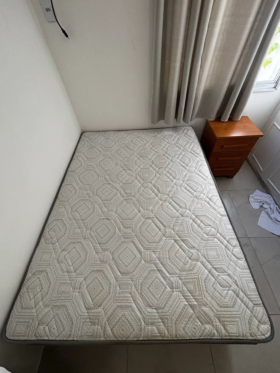 Cama Box Casal Herval Molas Ensacadas e Pillow Top (Completa)