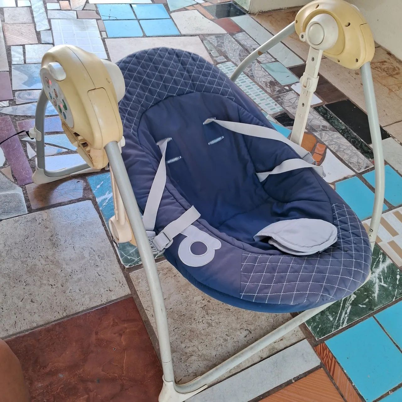 Cadeira de balanço automática - Foto 3