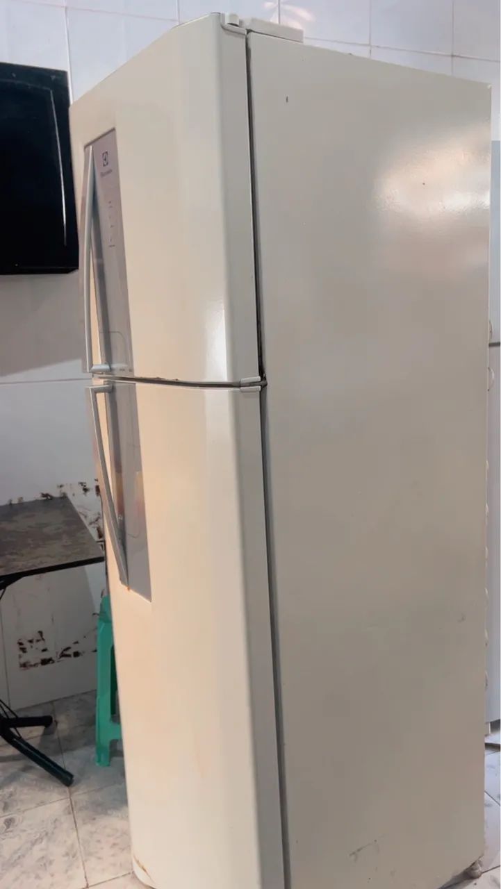 Geladeira eletrolux