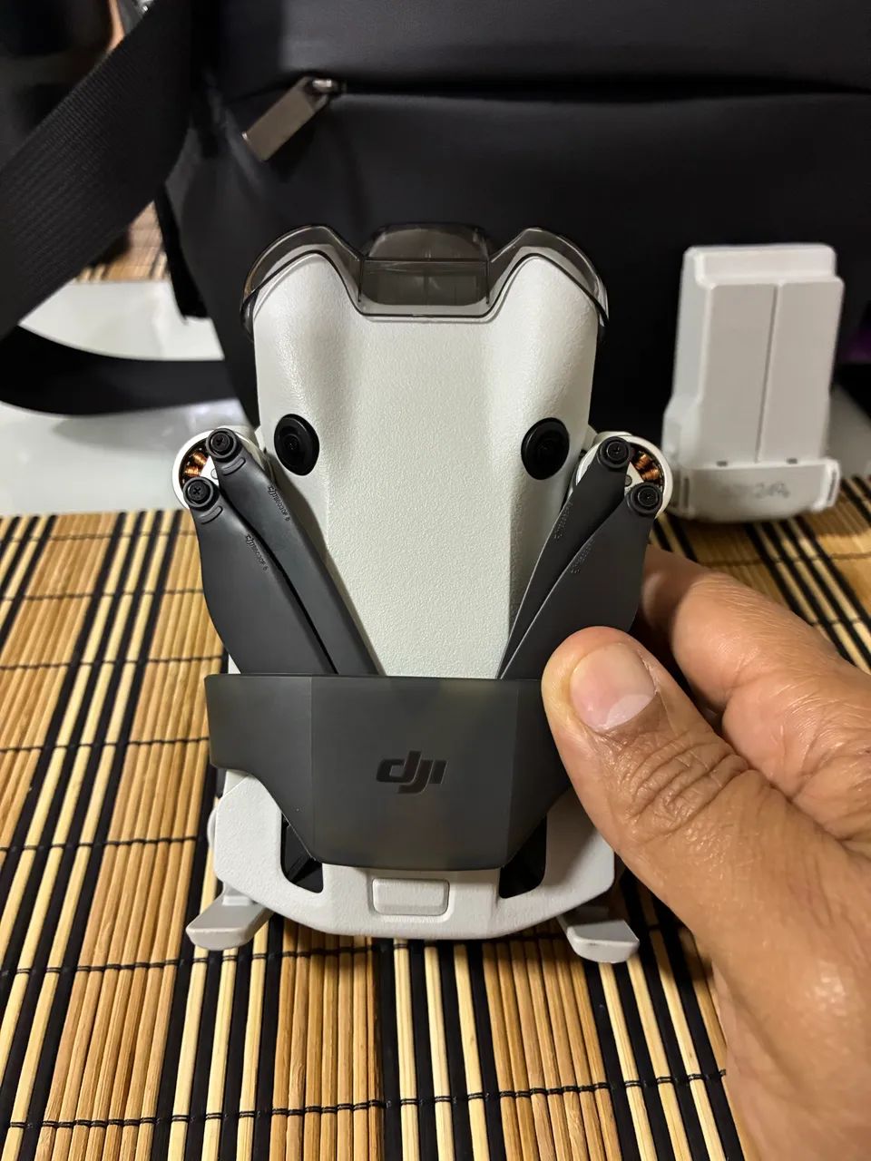 Drone DJI mini 4 pro 2 baterias - Foto 2